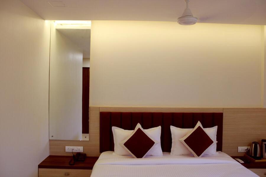 Hotel Saineel Mumbai (Bombay) Buitenkant foto