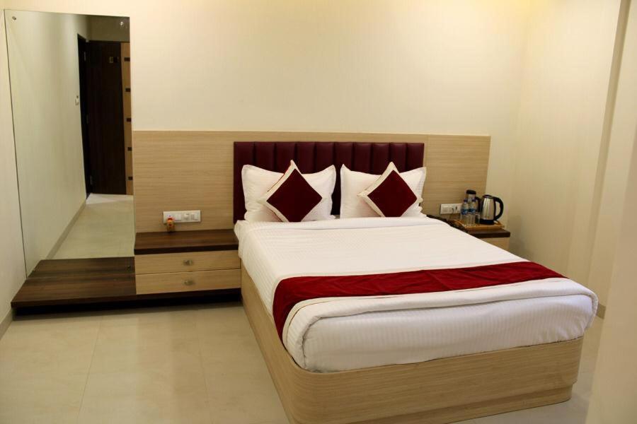 Hotel Saineel Mumbai (Bombay) Buitenkant foto